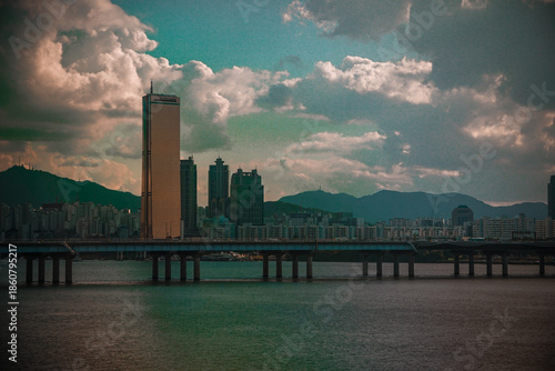 seoul skyline at sunset