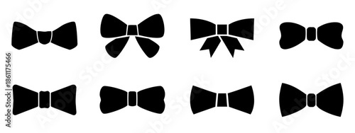 Minimalist tropical thatched hut or beach bungalow silhouette icon.