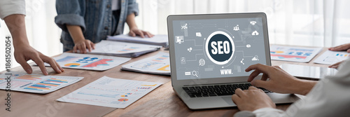 Photos SEO search engine optimization for brisk e-commerce and online retail business s