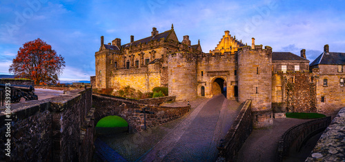 Stirling Castle, a 12th‑century stronghold and former Renaissance royal palace with great halls and towering walls in Scotland, United Kingdom