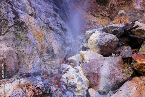 日光市　湯沢噴泉塔　噴出口