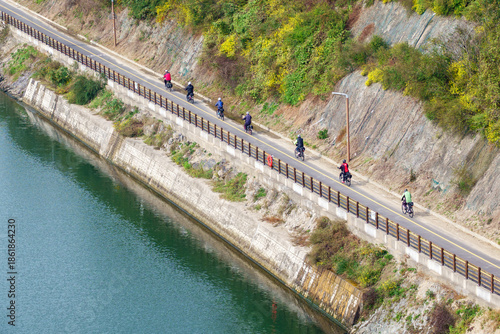 인천시 경인아라뱃길의 자전거길