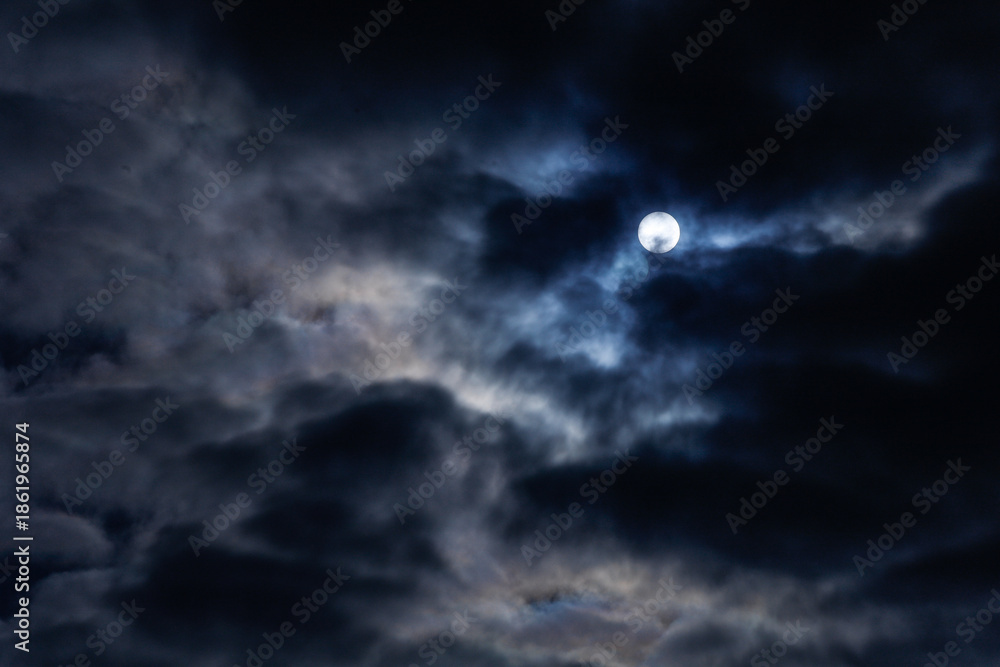 Obraz premium storm clouds timelapse