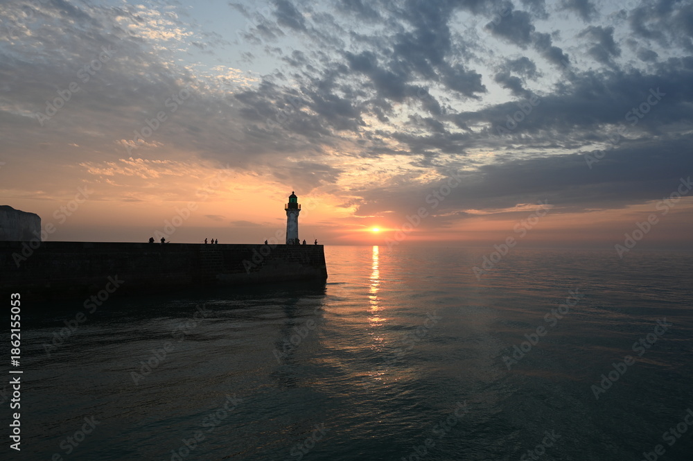 Fototapeta premium Leuchtturm bei Saint-Valery-en-Caux, Normandie