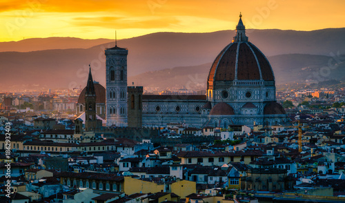 Schilderij op canvas Panoramic view of Florence from the viewpoint at Piazzale Michelangelo