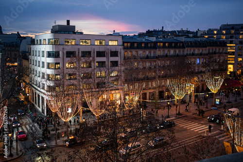The Champs-Élysées and the Arc de Triomphe at the end of the day, seen from a balcony on the avenue before the Christmas holidays 3