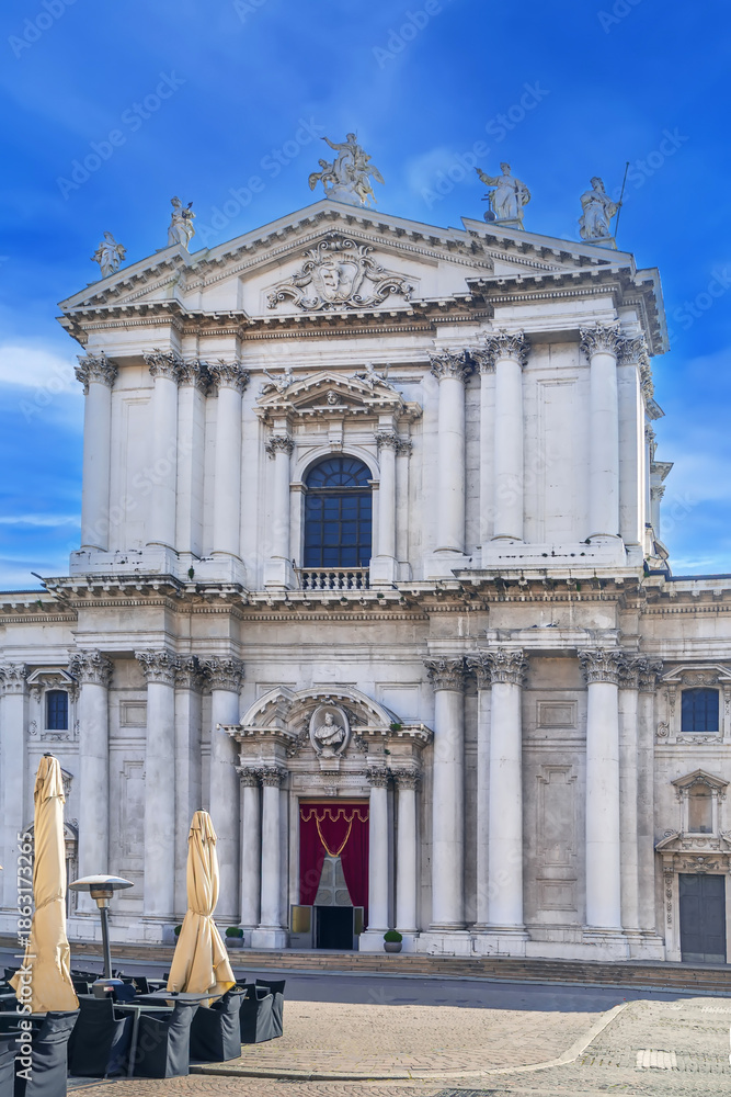Obraz premium Cathedral of Santa Maria Assunta, Brescia, Italy