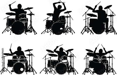 Fotografie Silhouettes of Drummers in Rhythmic Motion

Expressive Drum Kit Players in Silho