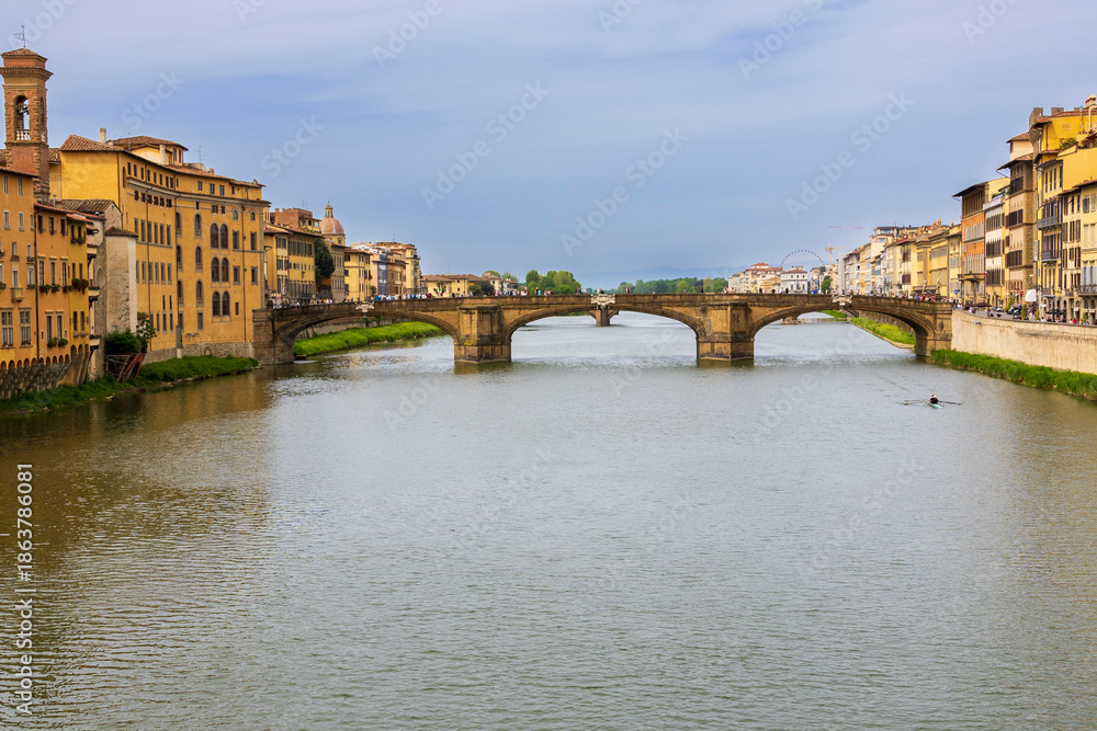 Fototapeta premium view of Florence on Arno river 