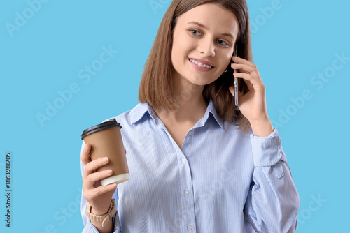 Beautiful young businesswom...