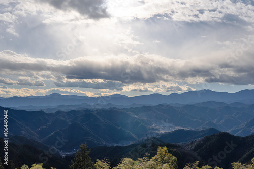 日本：顔振（かあぶり）峠からの景色【関東ふれあいの道】埼玉県飯能市・1月
