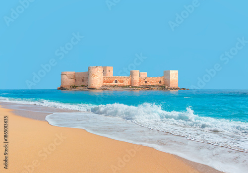 Cuadro en lienzo The maiden's castle (Kız Kalesi) Mersin Turkey