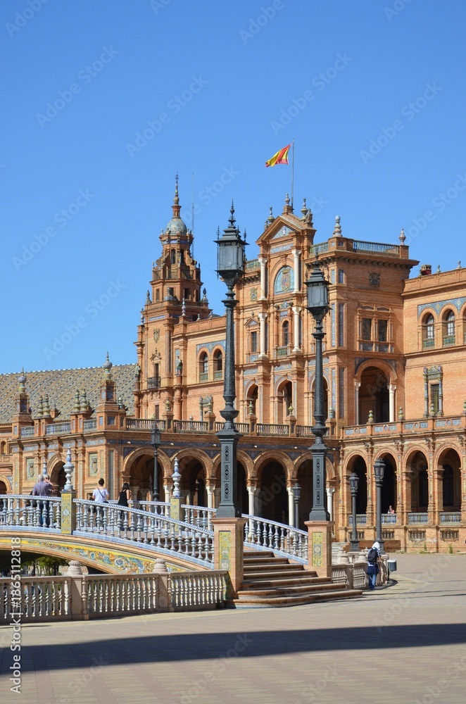 Obraz premium Seville, Spain 03.28.2019: Plaza de Espana or Spain Square in Seville, Andalusia, Spain
