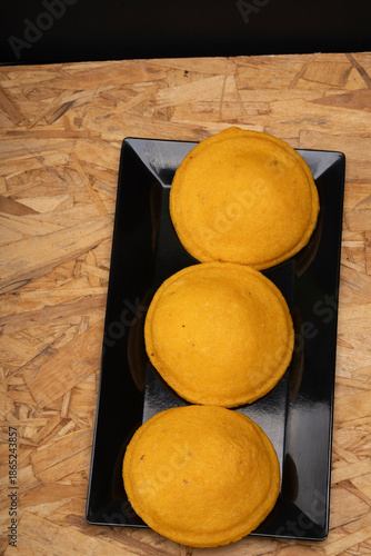 Chicken pot pie with hot sauce