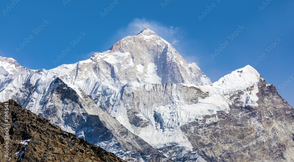 Obraz premium mount Makalu from Kongmala pass Nepal Himalaya mountain