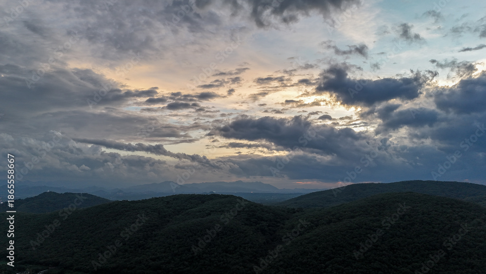 Fototapeta premium beautiful sky and mountain at Thailand