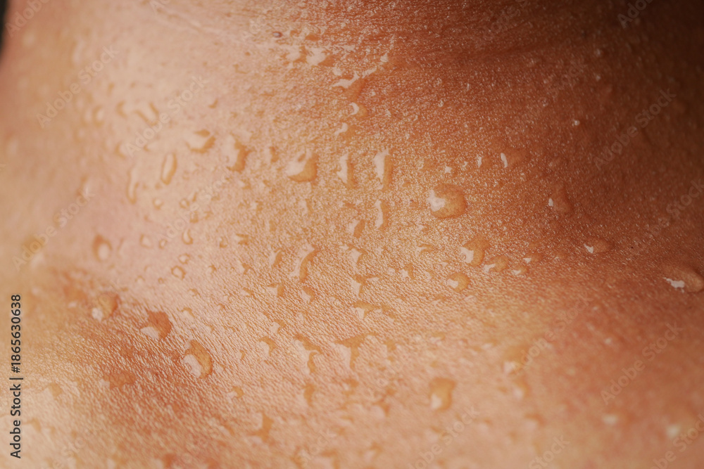 Fototapeta premium sweating on skin after exercise in warm weather