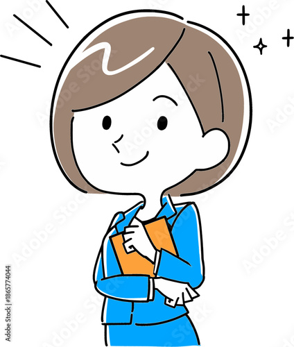 書類を抱えてほほ笑むビジネスパーソン