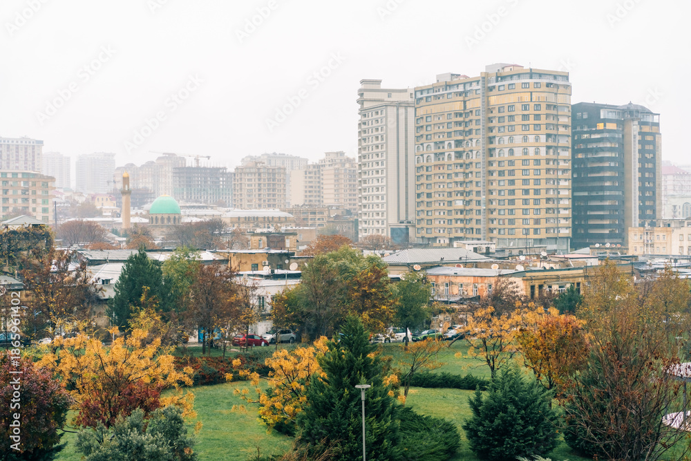 Fototapeta premium Cold weather mood in the Central Park. Baku, Azerbaijan. - 1 oct 2025