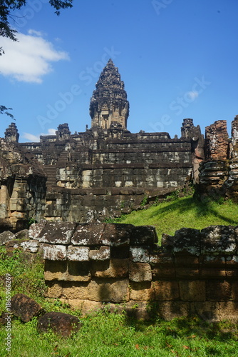 Wallpaper Mural Bakong Temple Torontodigital.ca