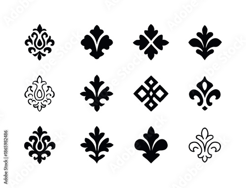 Vintage Pattern Icons. Vintage Patterns. Icon set. Set Logo of Vintage Patterns: classic wallpaper medallion unit. harmonious logo variations of the same