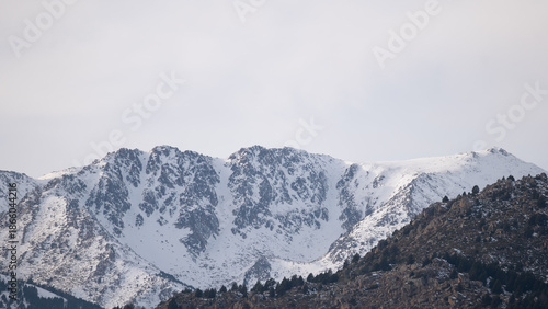 Wallpaper Mural snow covered mountains Torontodigital.ca