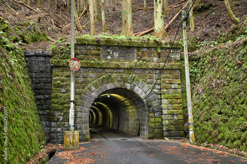 伊世賀美隧道（旧伊勢神トンネル）