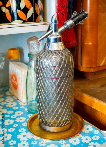 Tableau sur toile A glass siphon for carbonating water from the Soviet era.