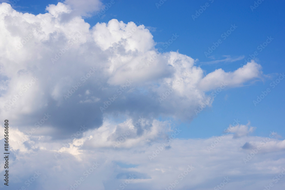 Obraz premium blue sky and clouds