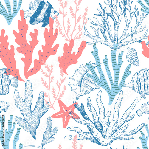 Elegant seamless pattern with corals, seaweeds and underwater creatures, seashells and fishes. Hand-drawn vector illustration.