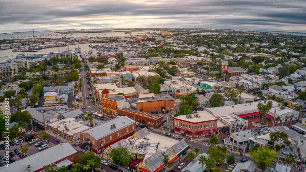 Obraz premium Aerial View of Key West, Florida at Dusk