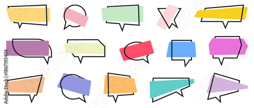 Speech bubble labels icon collection in pastel colors. Set of chat frames, dialog shapes, message boxes and comic stickers