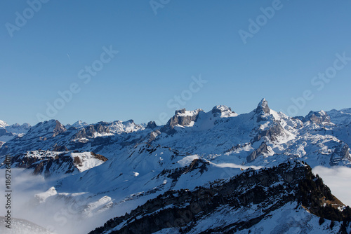 Stunning winter landscape w...