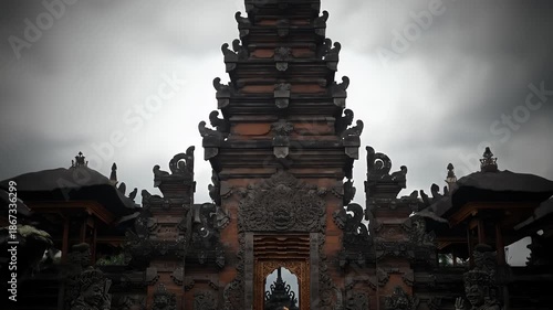 Wallpaper Mural Balinese dancer performs traditional dance at a temple in Bali Indonesia Torontodigital.ca