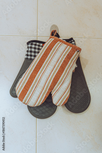 Oven Gloves Kitchen Cooking