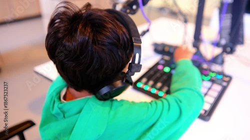Kids engaging in science and technology workshops, learning about sound recording and broadcasting, using headphones and mixing equipment in an educational museum setting