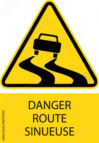 DANGER route sinueuse