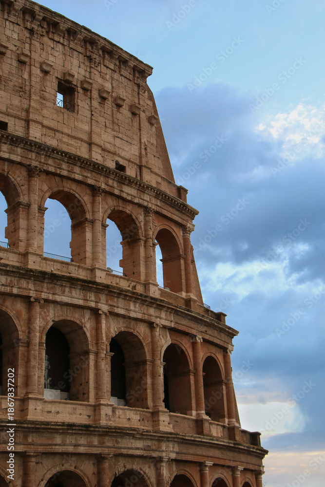 Fototapeta premium Colosseum in Rome Italy at the sunrise