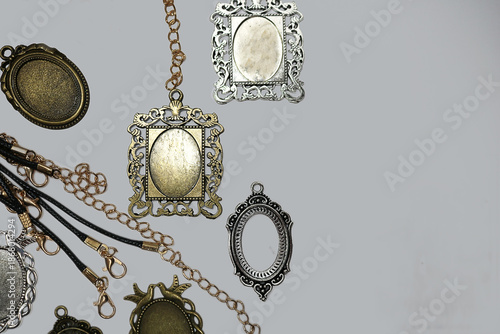 Konstfotografi Jewelry Display Setup, Prototype Jewelry Arrangement Featuring Diverse Metals An
