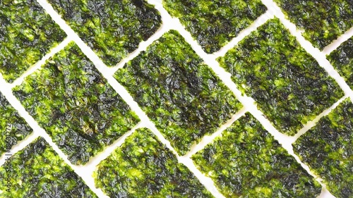 Dried nori seaweed crispy snack