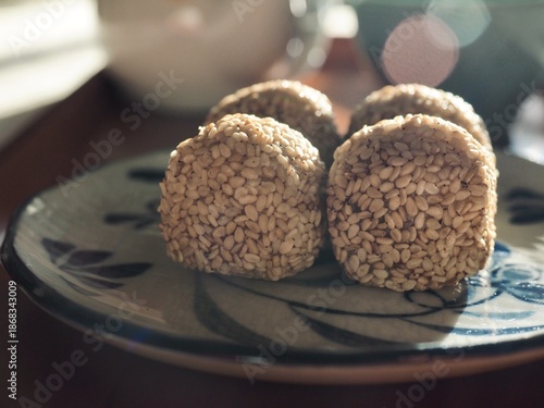 아시아 음식 깨찰떡, 간식