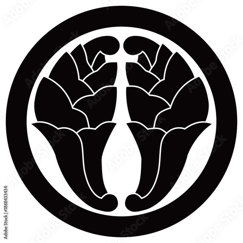 家紋です。丸に抱き杏葉といいます。