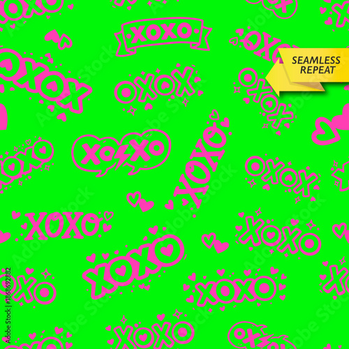 HEART_0003_REPEAT_PINK GREEN