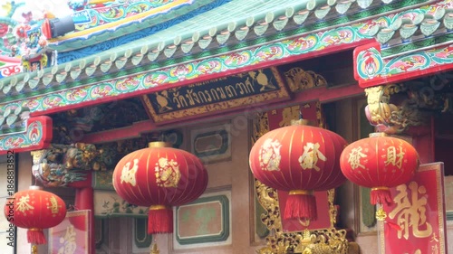 Dragon temple (Wat Mangkon Kamalawat) in Bangkok’s Chinatown. It is Buddhist Chinese temple located in the Chinatown and a tourist destination. 