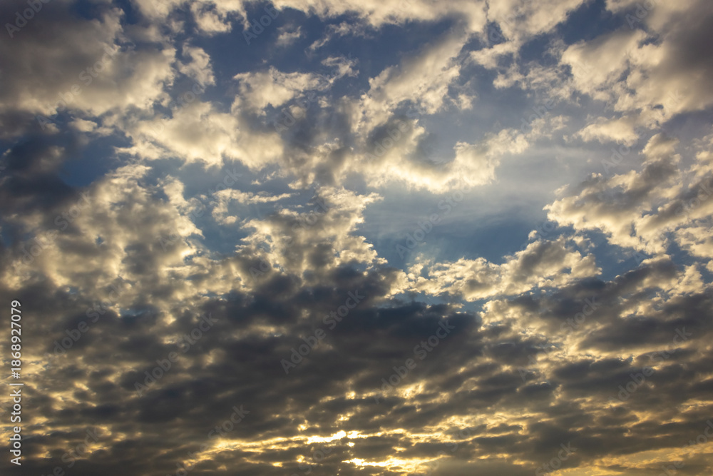 Fototapeta premium BEAUTIFUL SKY AND CLOUDS