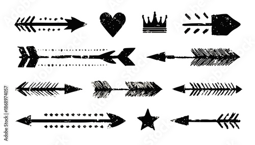 手描きグランジスタイルの矢印、ハート、王冠、星のコレクションは、デザインプロジェクトに個性的なアクセントを加えるための透明な素材です。