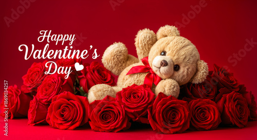 Valentinstag: Süßer Teddybär liegt in roten Rosen mit 'Happy Valentine's Day' Gruß auf rotem Hintergrund.