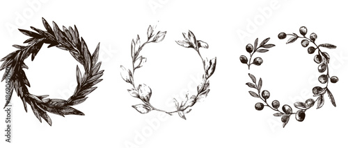 Set di tre corone botaniche disegnate a mano, con rami e foglie, perfette come elementi decorativi in stile vintage per design creativi.