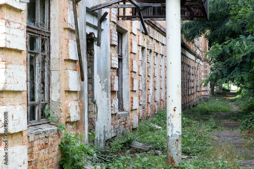 Εκτύπωση καμβά old abandoned premises, ruin