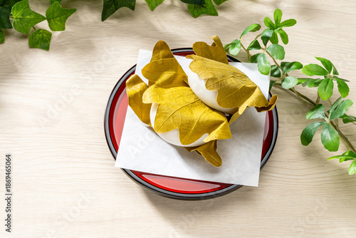 こどもの日の伝統和菓子・柏餅